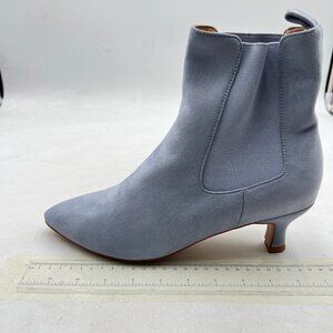 Elegant Gray Ankle Boots